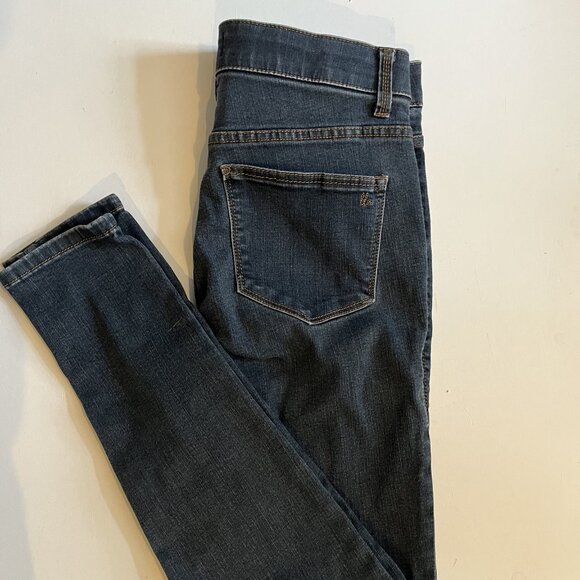 Size 28 Lularoe jeans, blue with no distressing (176) - Picture 2 of 3